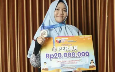 20250428145231-siswi-berprestasi-sma-al-abidin-solo